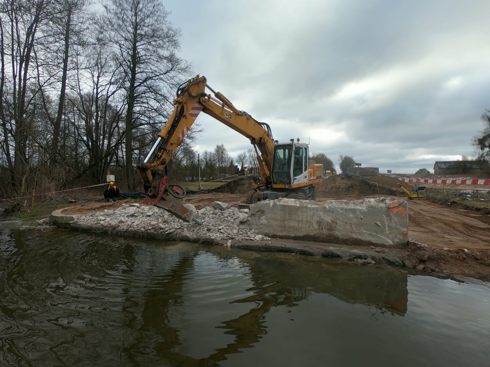 PHOTO-2023-02-07-17-44-26